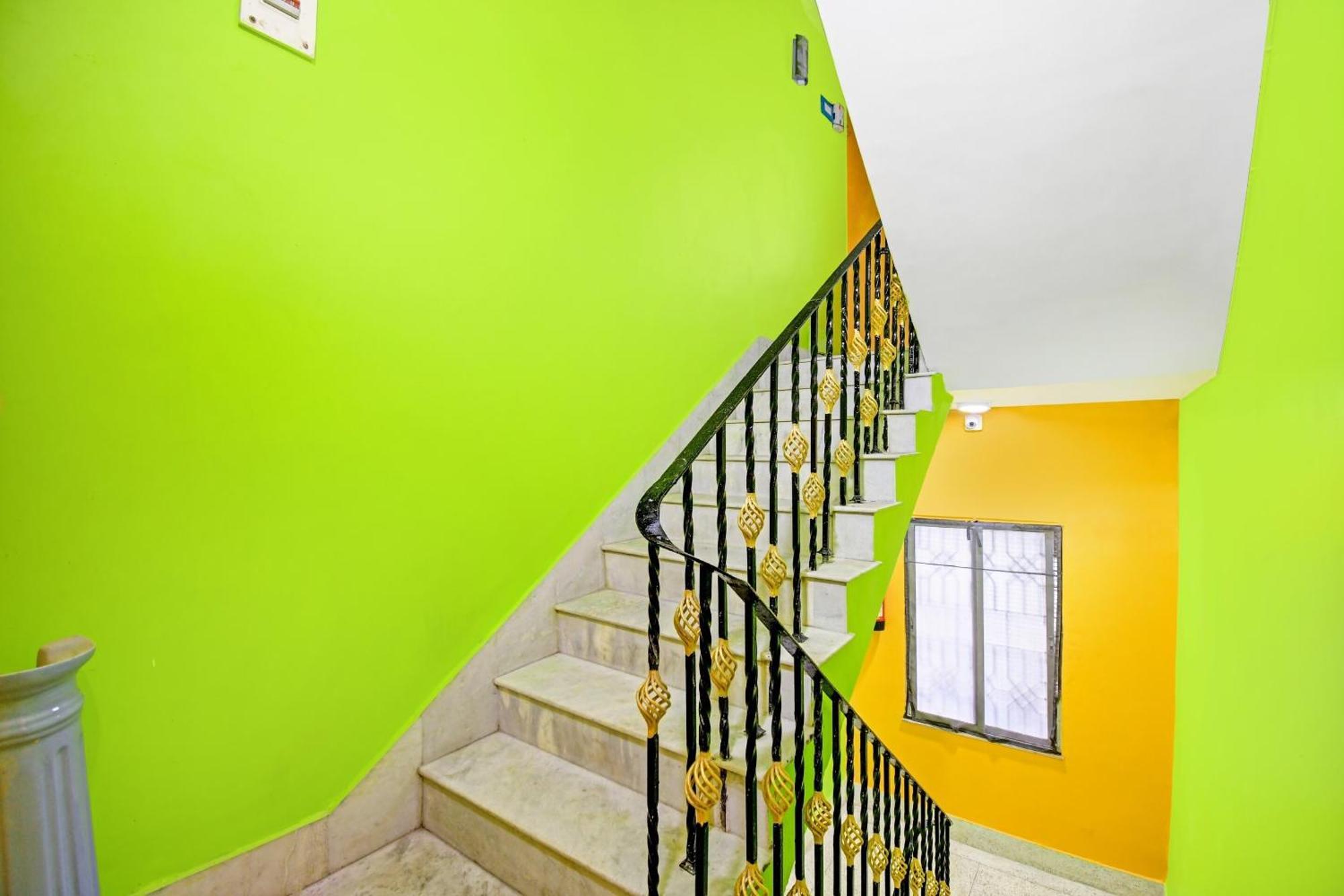 Hotel O Ankan Regency Near Acropolis Mall Kalkuta Zewnętrze zdjęcie